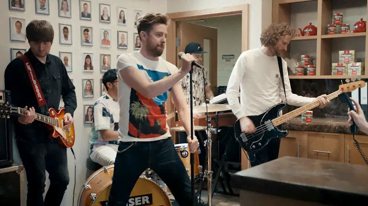 Where Everything's Done Proper: Kaiser Chiefs